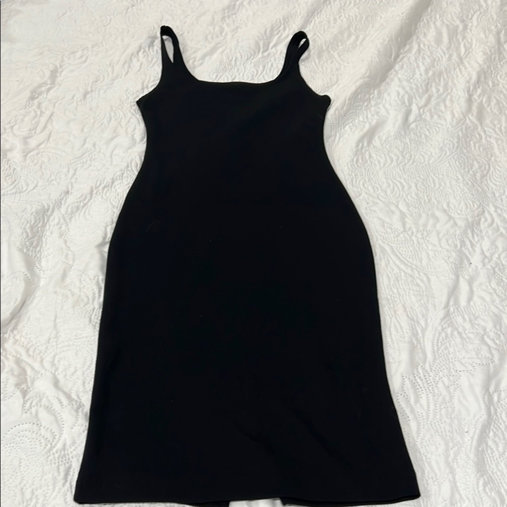 Zara medium Elegant Black Sleeveless Dress